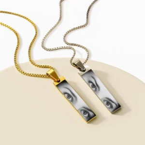 Picture Eyes Necklace – A Timeless Symbol of Protection & Love