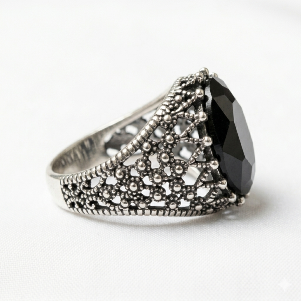 Black Onyx Oval Ring – Antique Silver Filigree & Beaded Band Mens Ring