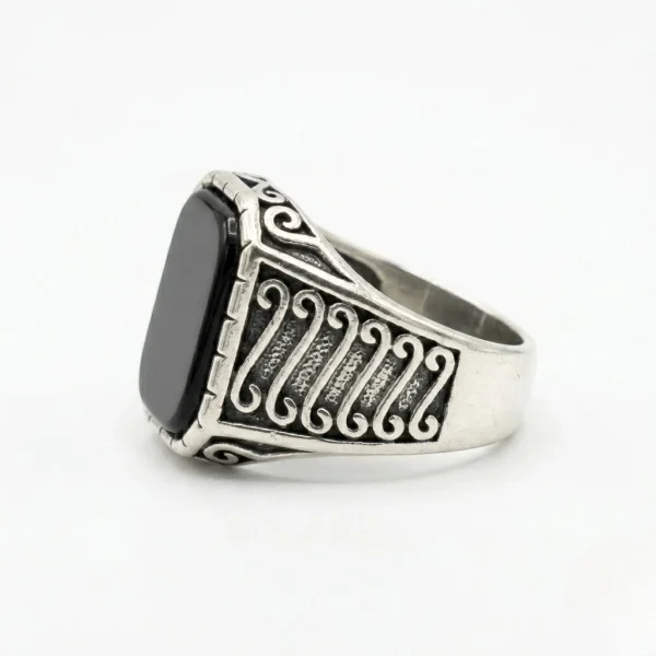 Black Onyx Antique Silver Signet Ring – Ornate Scroll Design