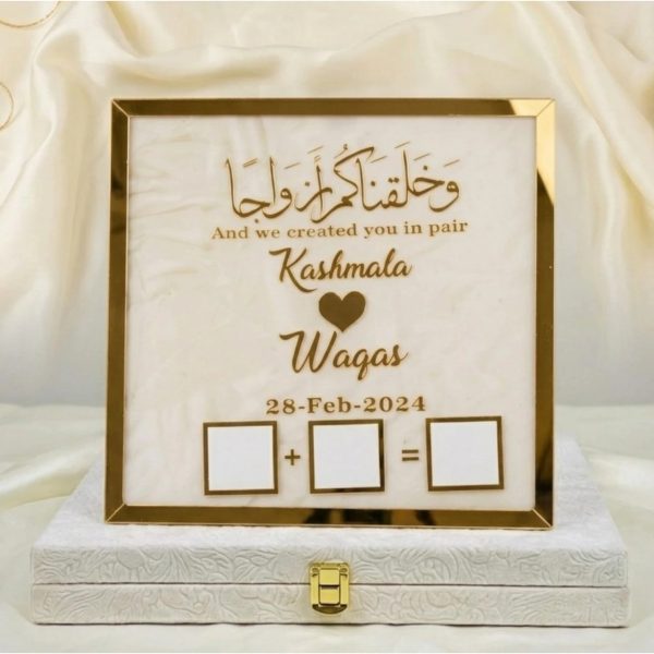 Custom Wedding Thumb Board – Simple Style (Heart & Square)