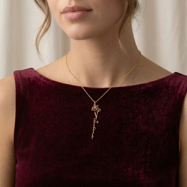 Custom Floral Name Necklace with Birth Flower – Elegant Personalized Gold Pendant