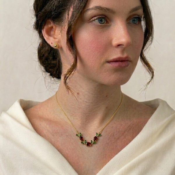 Viral Tulip Vine Necklace for Women – Gold Plated Necklace